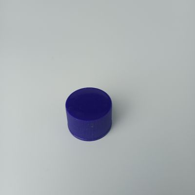 Un bon prix. Matériau PP Caps en plastique fileté de couleur noire ou personnalisée pour tubes longs en ligne