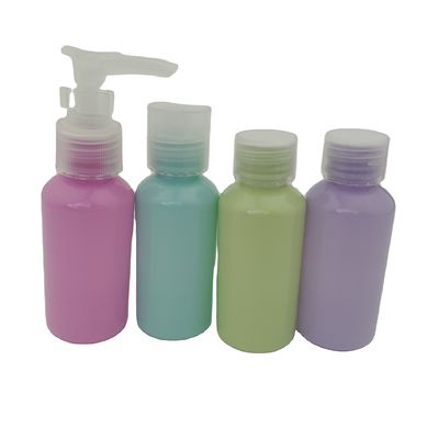 Un bon prix. Petite bouteille de pulvérisation en plastique pour parfums adaptée aux voyages et approuvée par la TSA en ligne