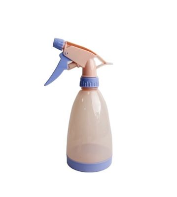 Un bon prix. Bouteille de pulvérisation en PET de taille pratique pour l'arrosage des fleurs et la désinfection des hôtels en ligne
